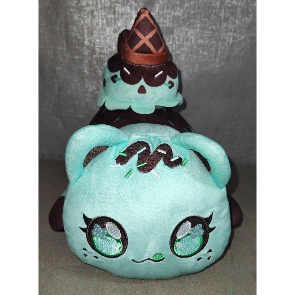 Aphmau Meemeows Mint Chocolatechip Cat 11" Plush